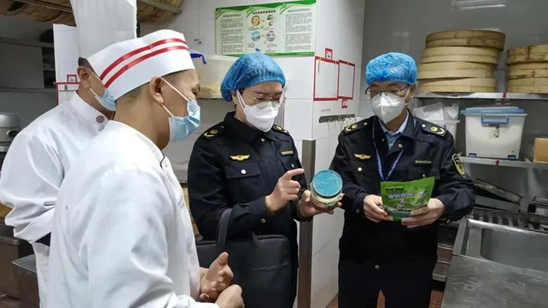 从一瓶油看懂低芥酸菜籽油的规格密码