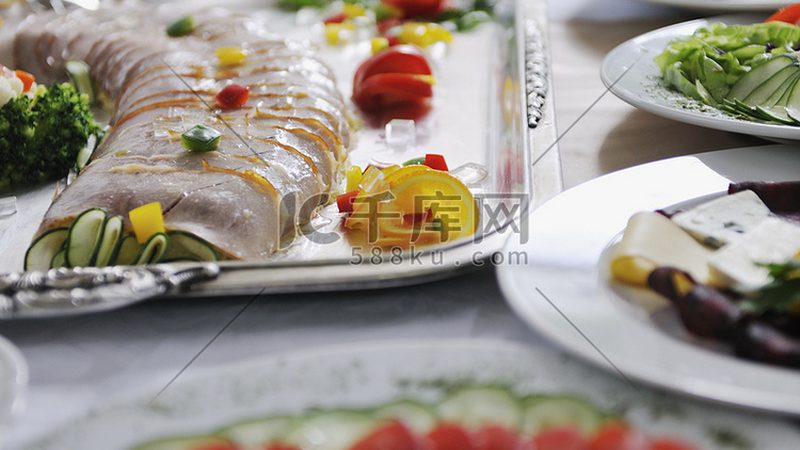 休闲食品批发，价格背后的秘密**