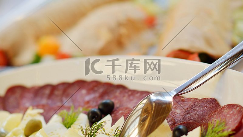 办公室零食批发与零售：本质区别与选购要点